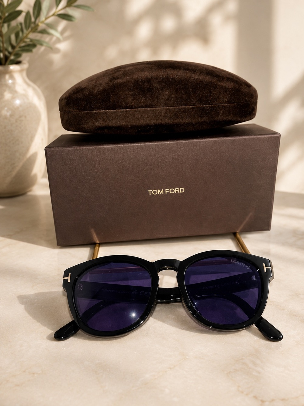 Authentic Tom Ford Sunglasses With Case and Box